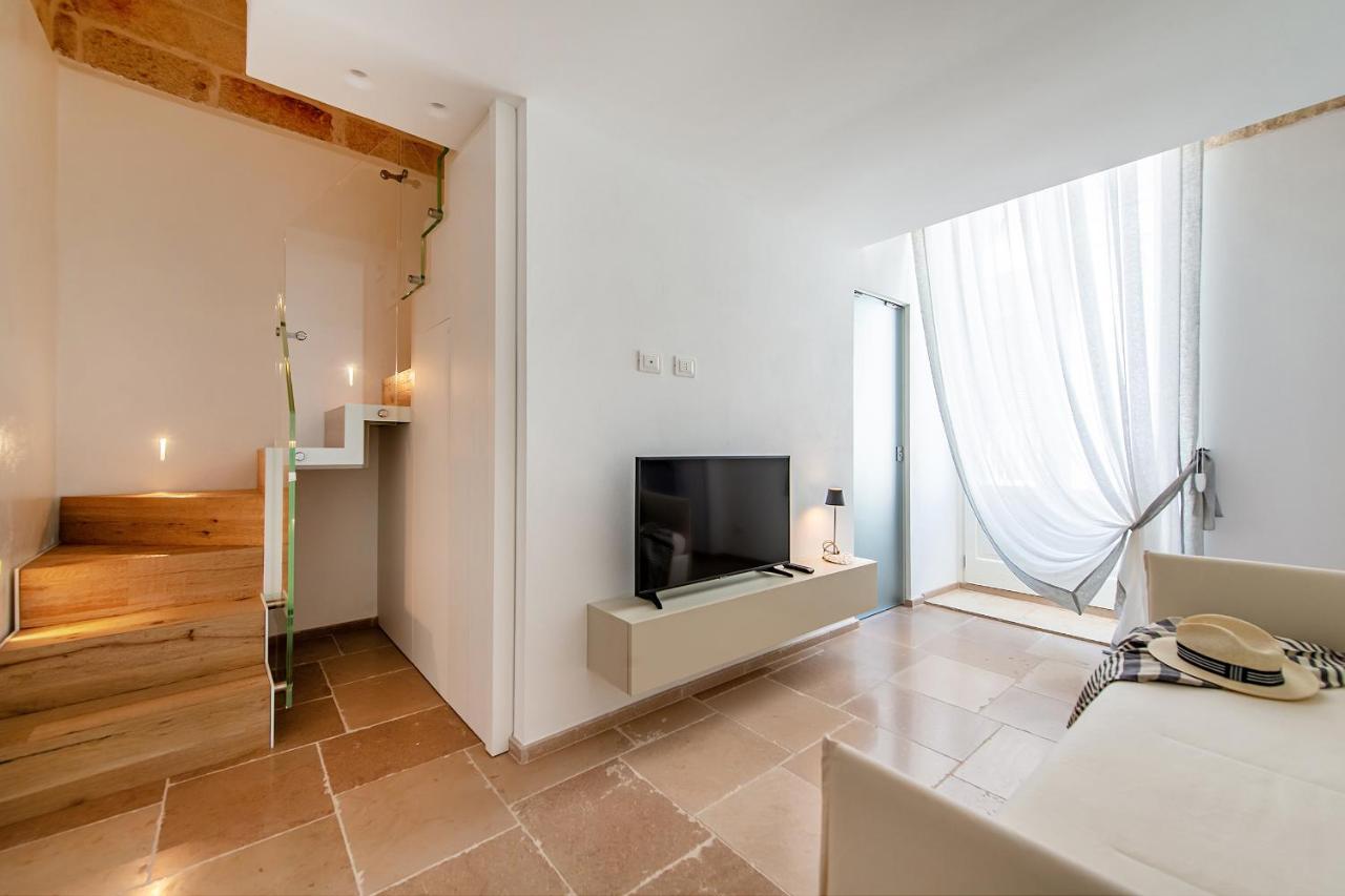 פולינאנו א מארה Belvedere Apartment & Pool - Housea מראה חיצוני תמונה